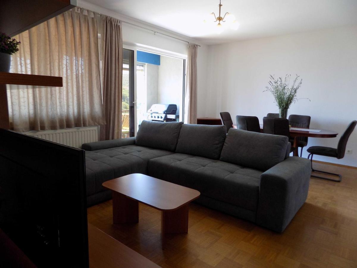 Apartman Borna Врбник Экстерьер фото